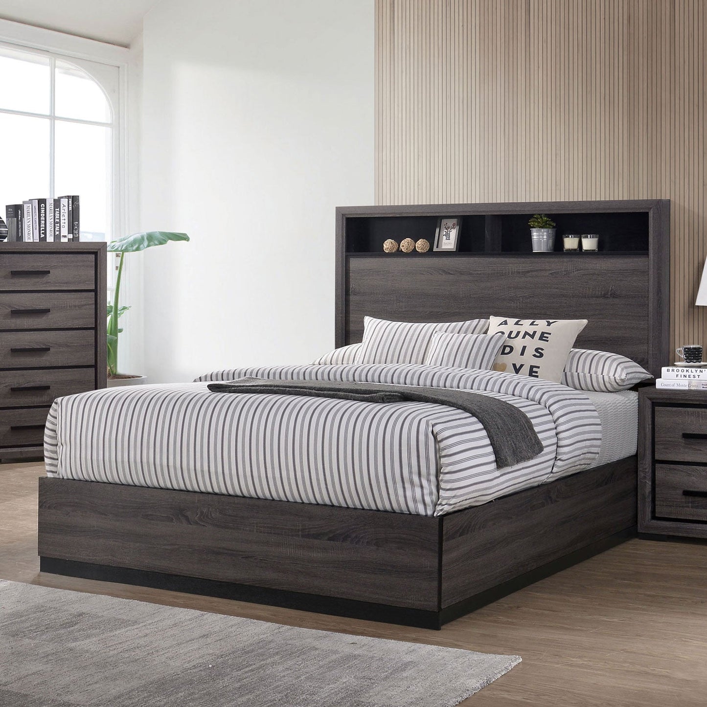 Conwy Gray Queen Bed - ATL FURNITURE