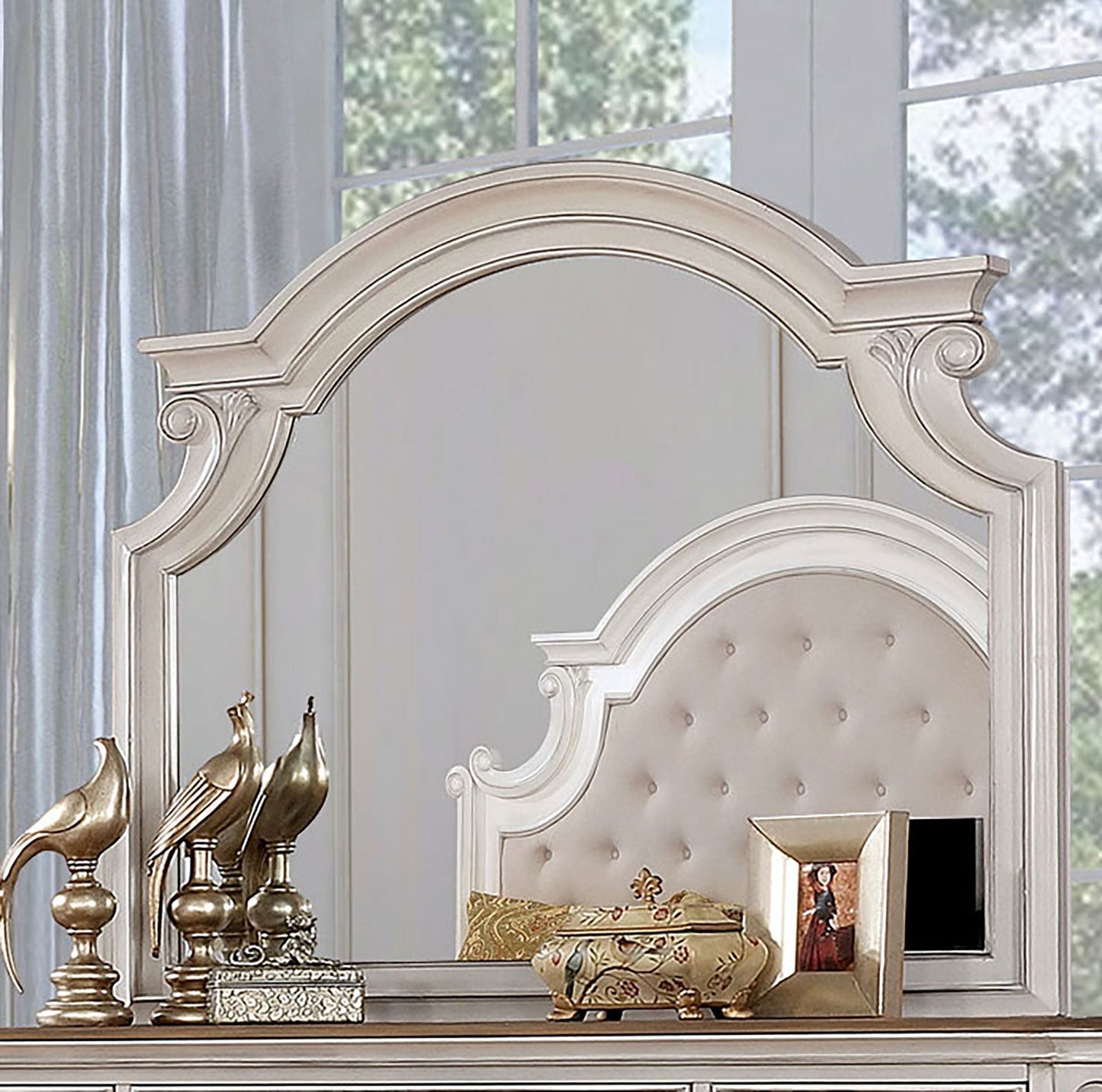 Pembroke Antique Whitewash Mirror - ATL FURNITURE