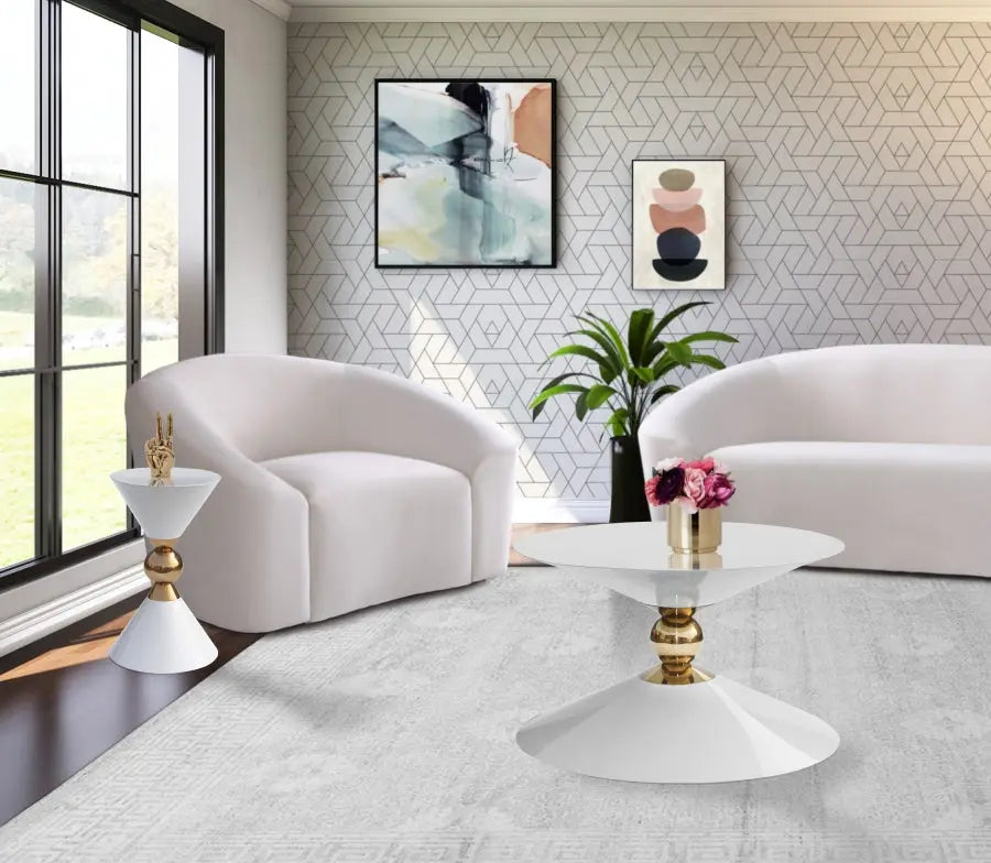 Meridian Furniture - Malia Coffee Table In White - 288-Ct - ATL FURNITURE