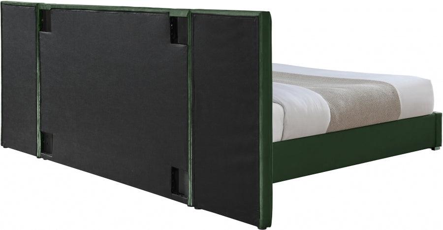 Meridian Furniture - Pablo Velvet Queen Bed In Green - Pablogreen-Q - ATL FURNITURE