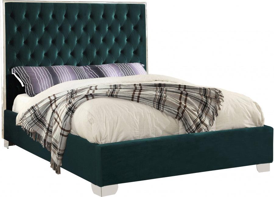 Meridian Furniture - Lexi Velvet Queen Bed In Green - Lexigreen-Q - ATL FURNITURE