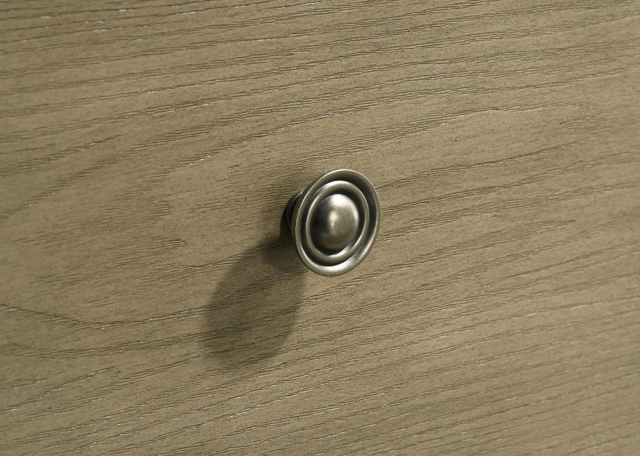 Hazlewood 4-Piece Queen Bedroom Set Vineyard Oak