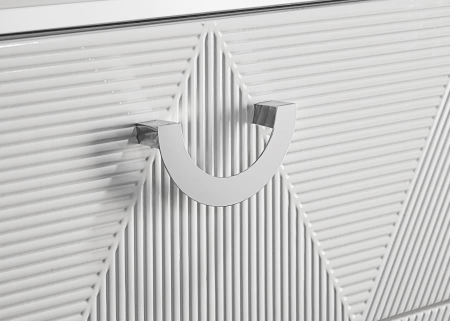 Cassia 4-Piece Eastern King Led Bedroom Set White High Gloss