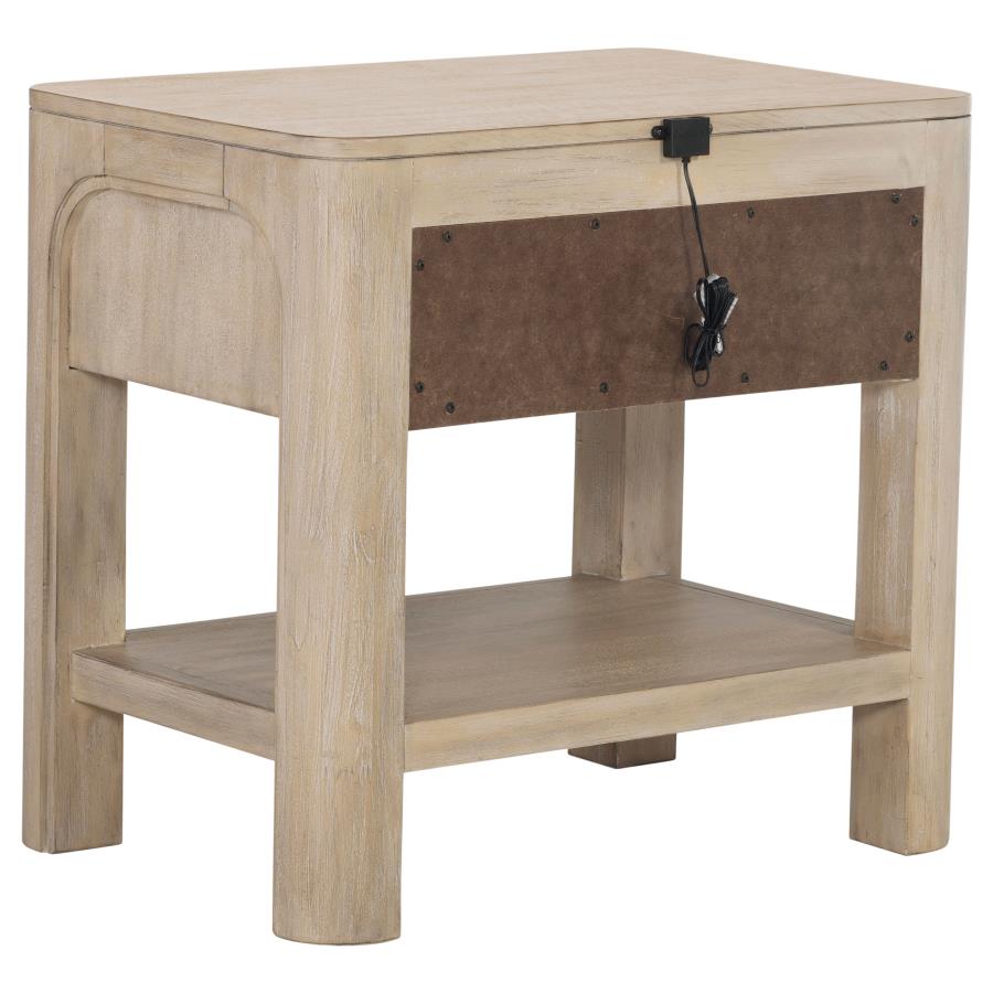 Solano 4-Piece Queen Bedroom Set Weathered Mango