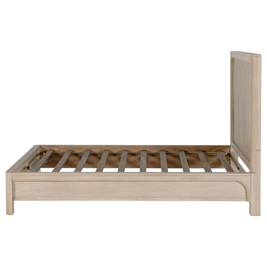 Solano 56-Inch Queen Panel Bed Weathered Mango