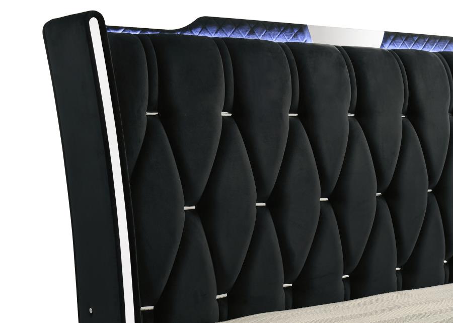 Lorient 4-Piece Eastern King Bedroom Set Black