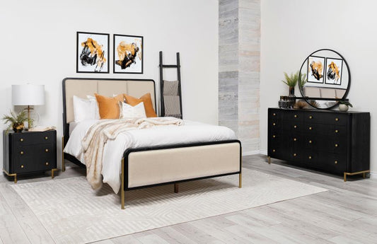 Arini 4-Piece Eastern King Bedroom Set Cream And Black