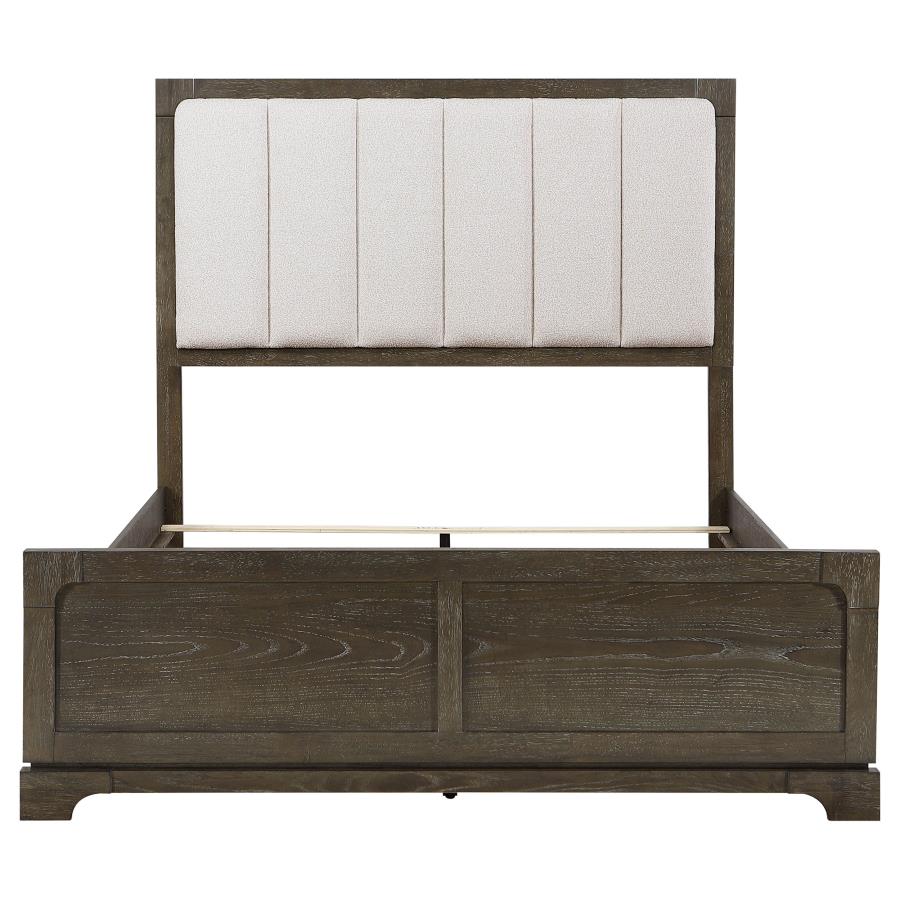 Gran Park 59-Inch Eastern King Panel Bed Dark Cocoa