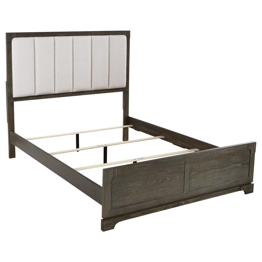 Gran Park 59-Inch Queen Panel Bed Dark Cocoa