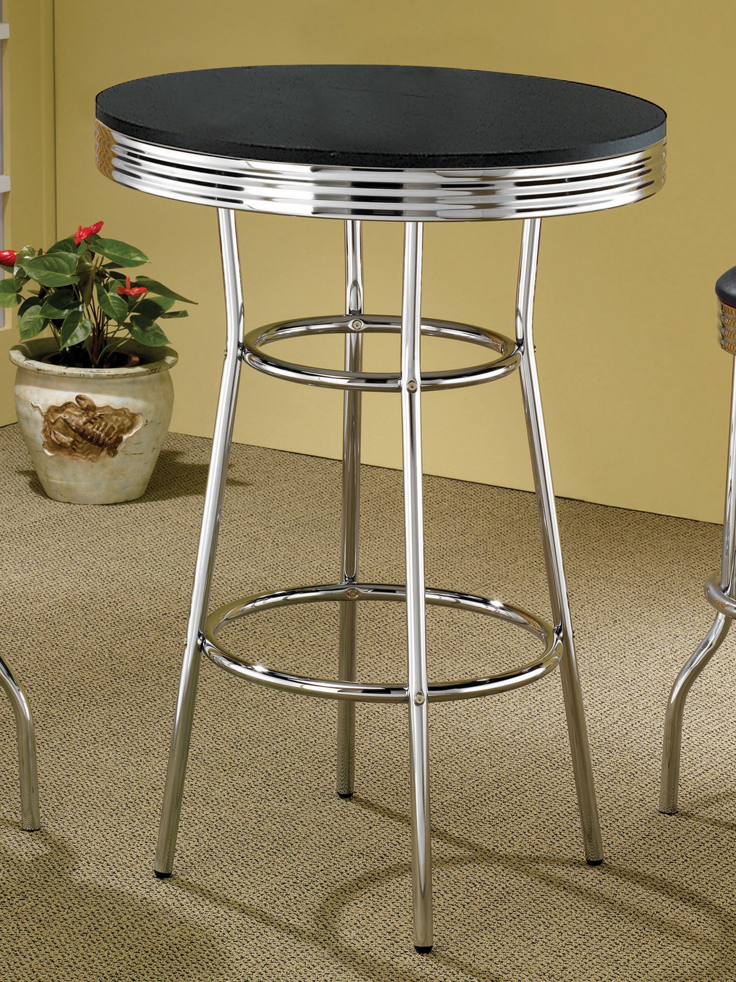 Retro Round 30-inch 1950’s Bistro Pub Height Bar Table Black