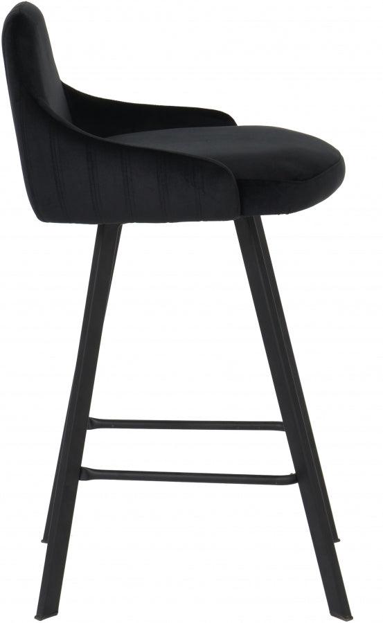 Meridian Furniture - Viviene Counter Stool In Black (Set Of 2) - 761Black - ATL FURNITURE