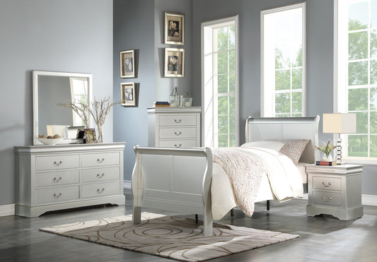 Louis Philippe III Platinum Full Bed - ATL FURNITURE