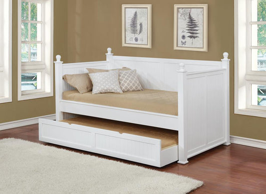 Wastal White Daybed - ATL FURNITURE