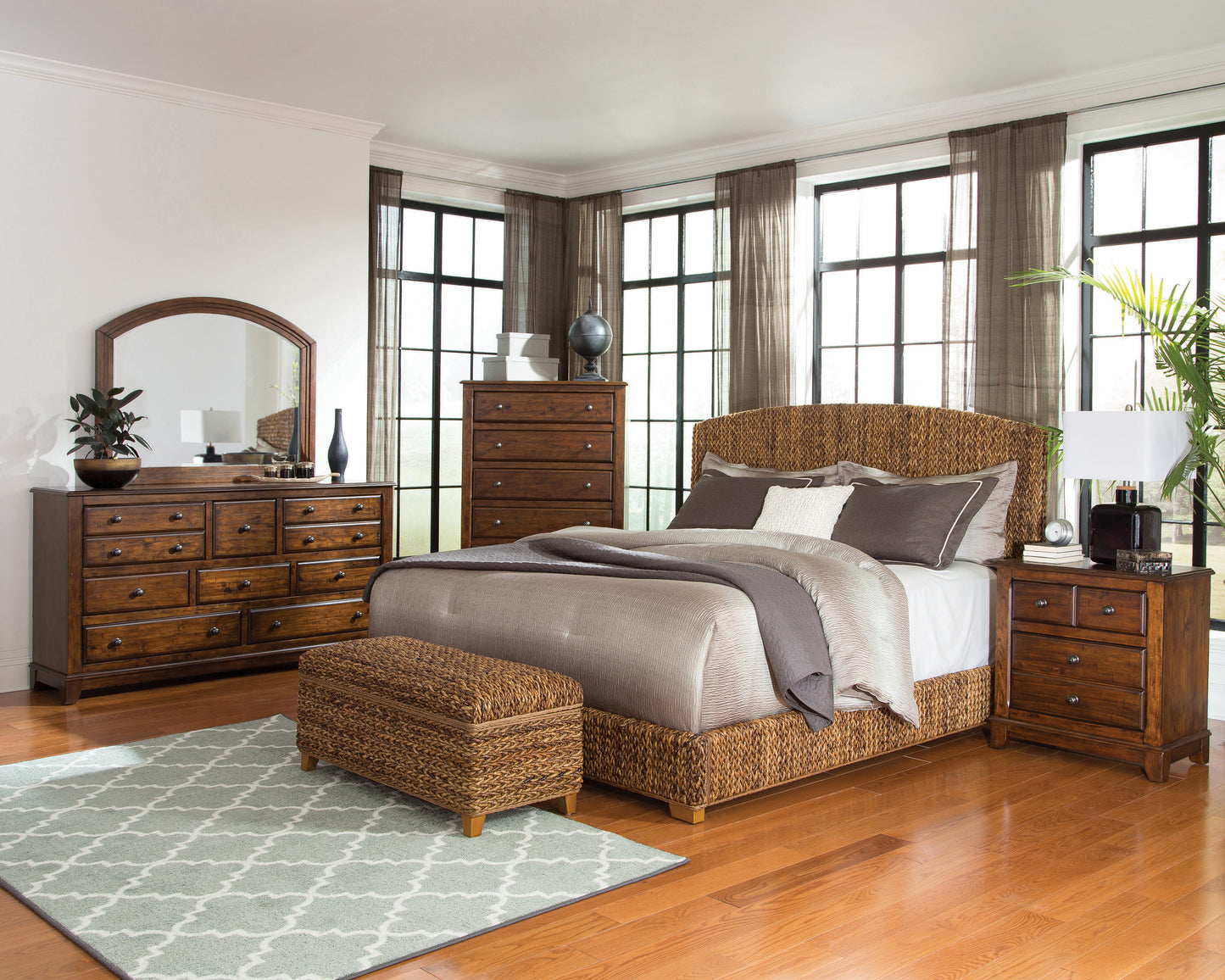 Laughton Banana Leaf Eastern King Panel Bed Amber