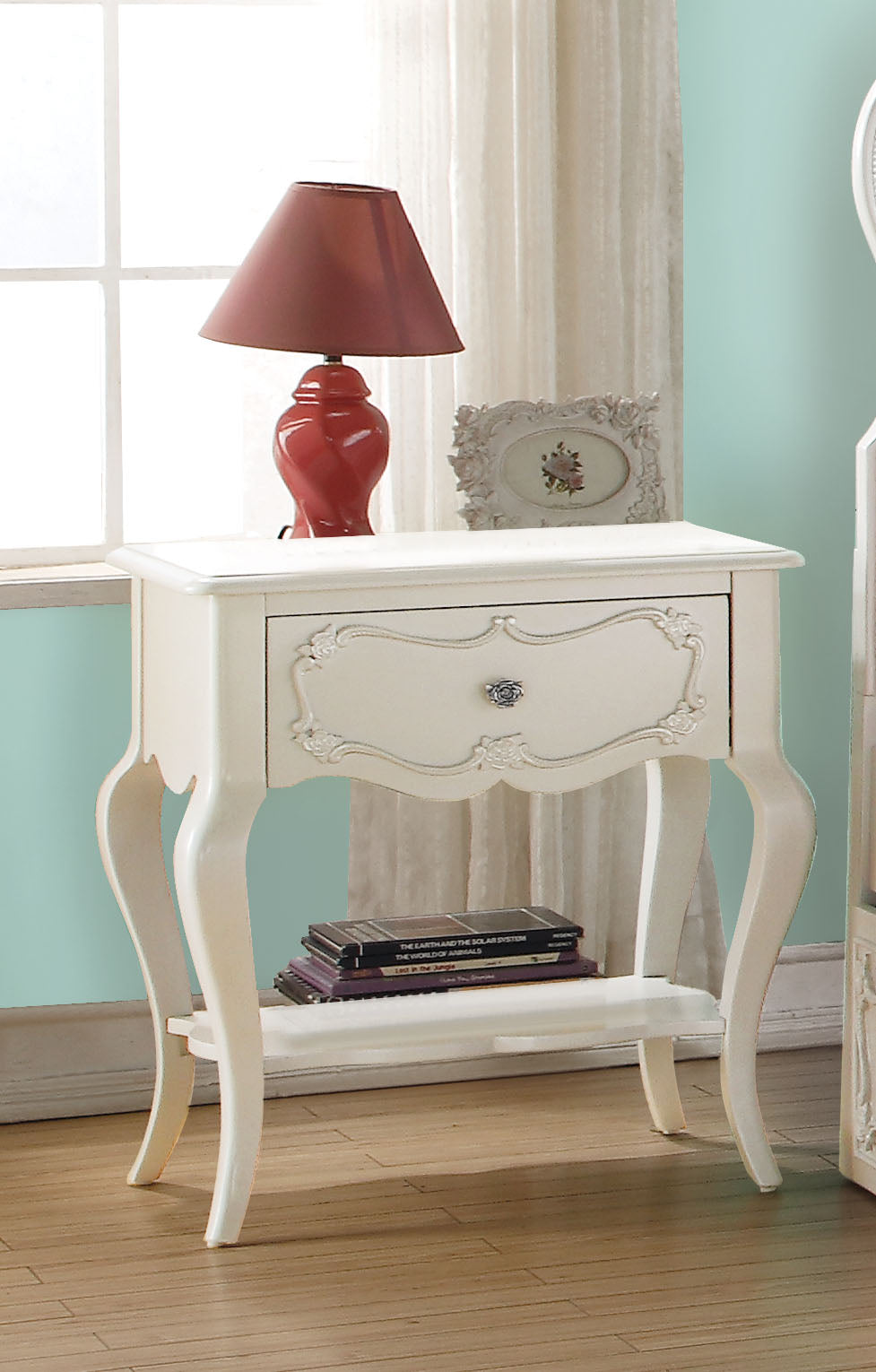 Edalene Pearl White Nightstand - ATL FURNITURE