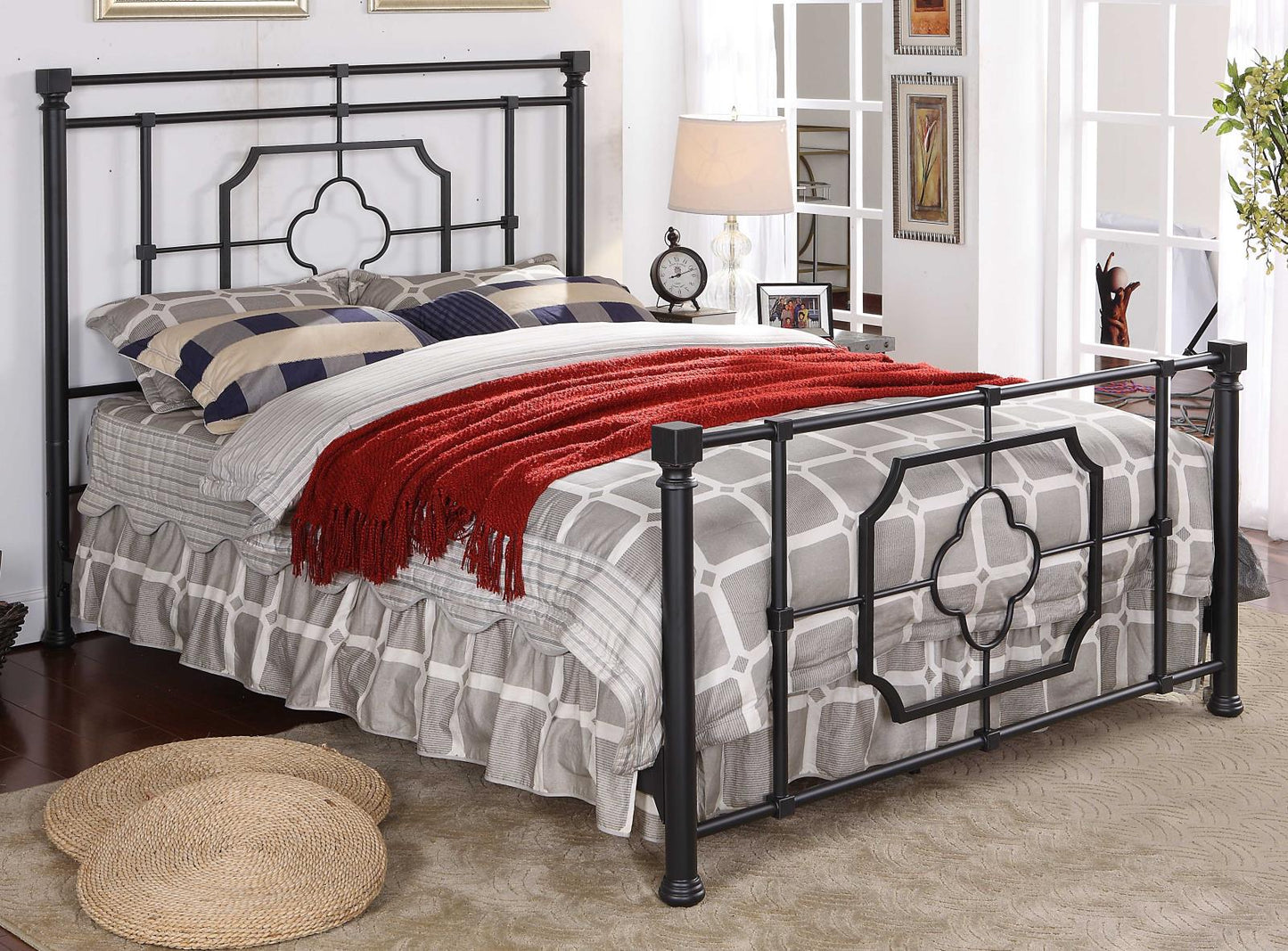 G305766 Queen Bed - ATL FURNITURE