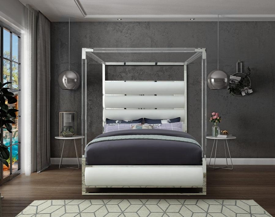 Meridian Furniture - Encore Faux Leather Queen Bed In White - Encorewhite-Q - ATL FURNITURE