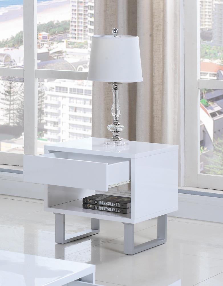 G705698 Contemporary Glossy White End Table - ATL FURNITURE