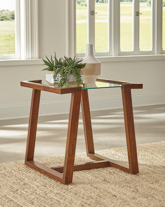 G708458 End Table - ATL FURNITURE