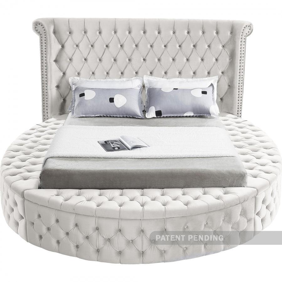 Luxus Velvet King Bed In Cream - ATL FURNITURE