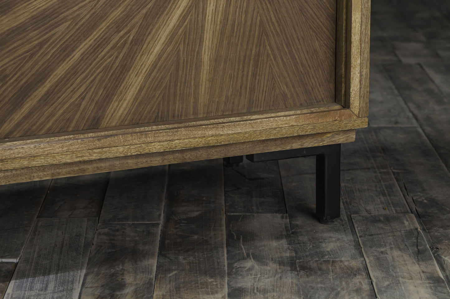 Laisha Oak Console Table - ATL FURNITURE