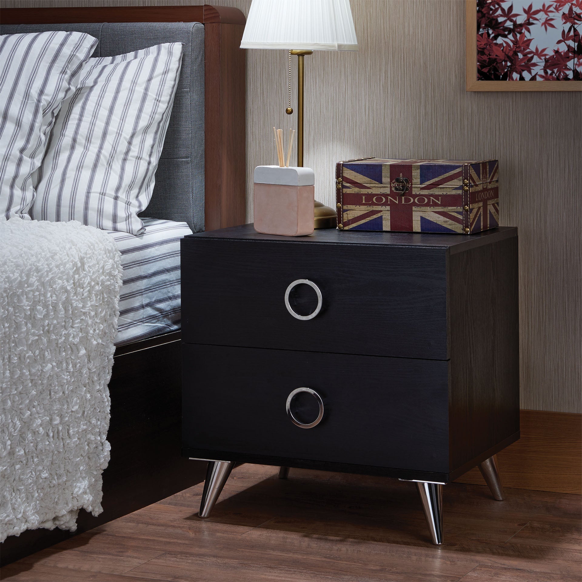 Elms Black Accent Table - ATL FURNITURE