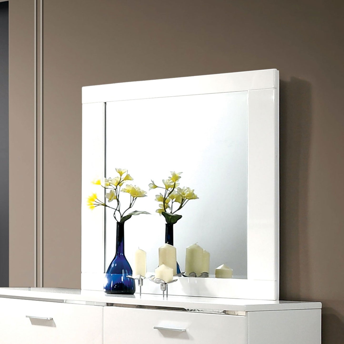 Malte White Mirror - ATL FURNITURE
