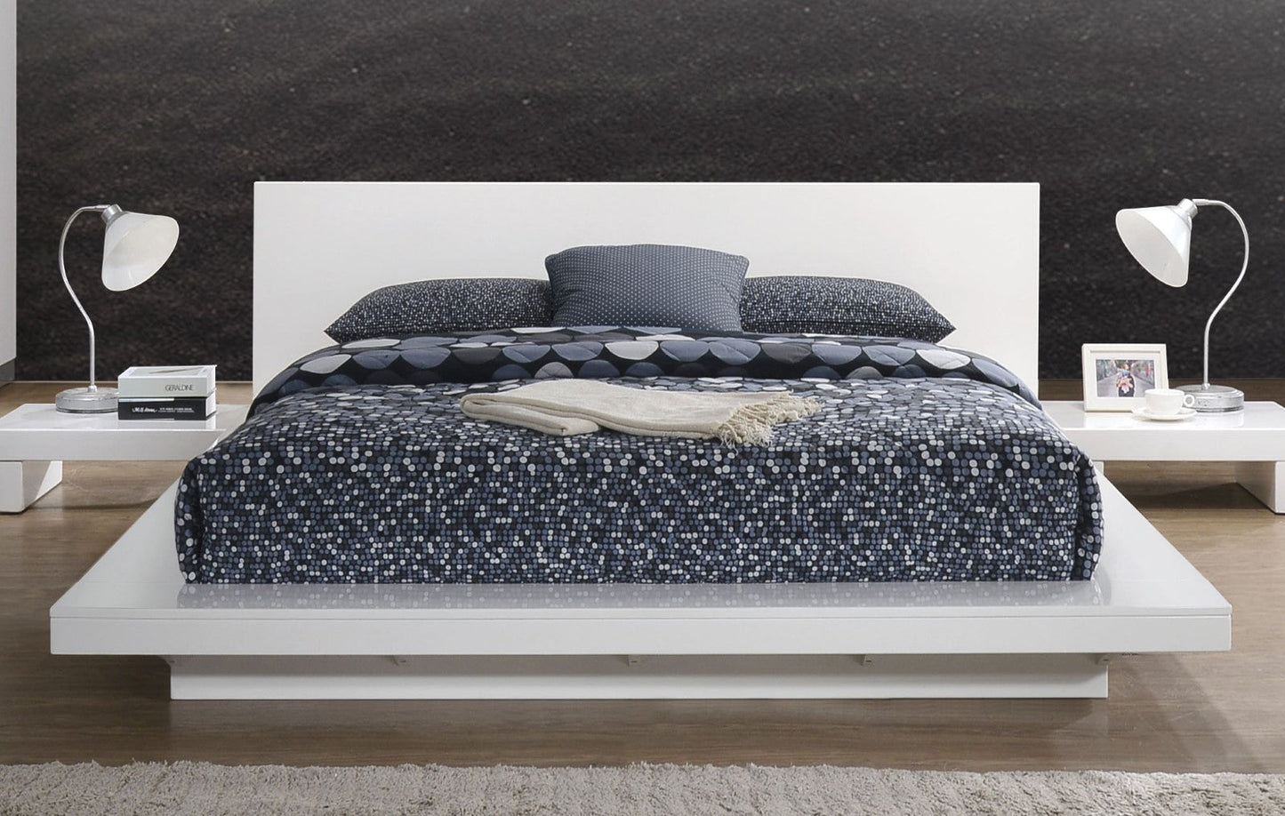 Christie White Queen Bed - ATL FURNITURE