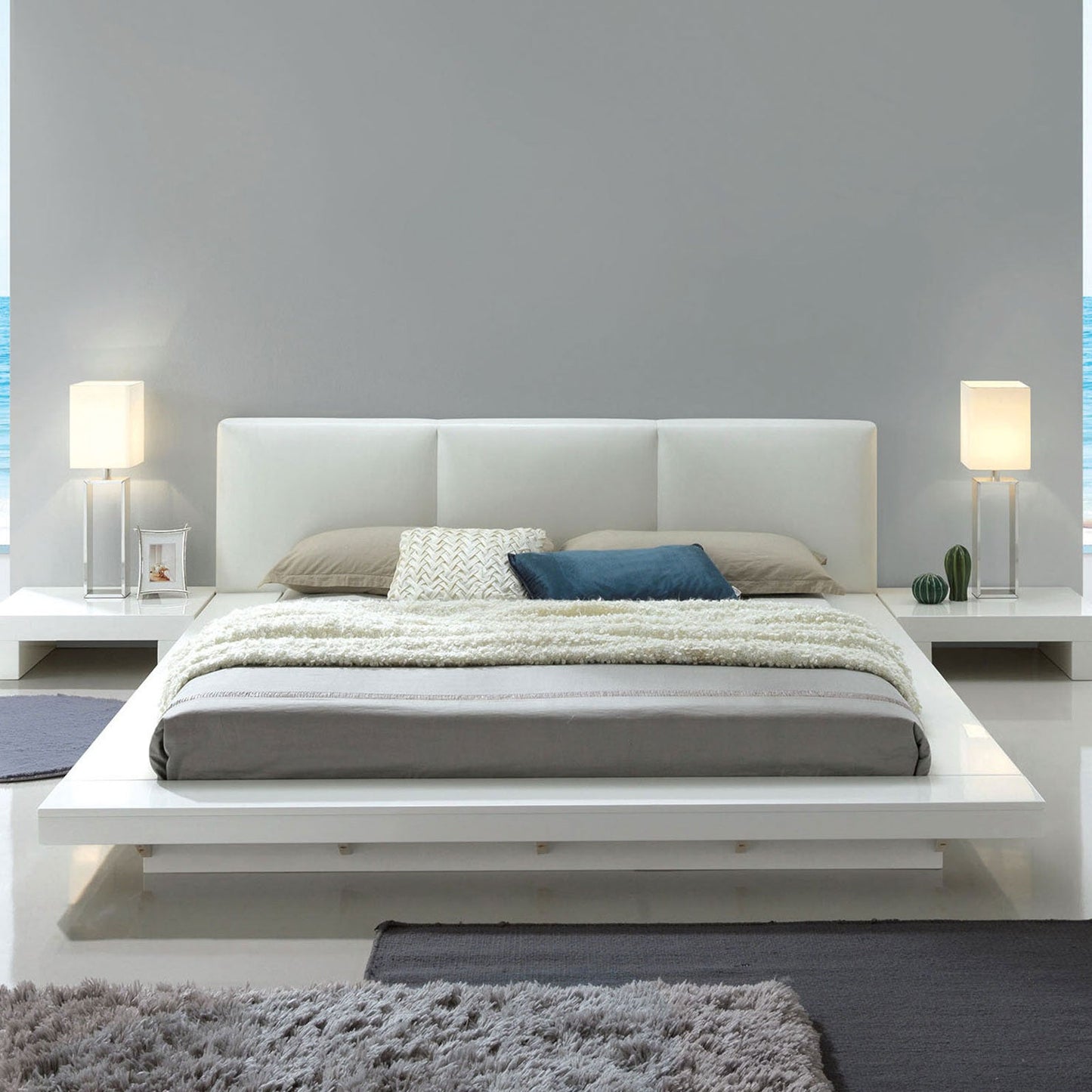 Christie Glossy White E.King Bed - ATL FURNITURE