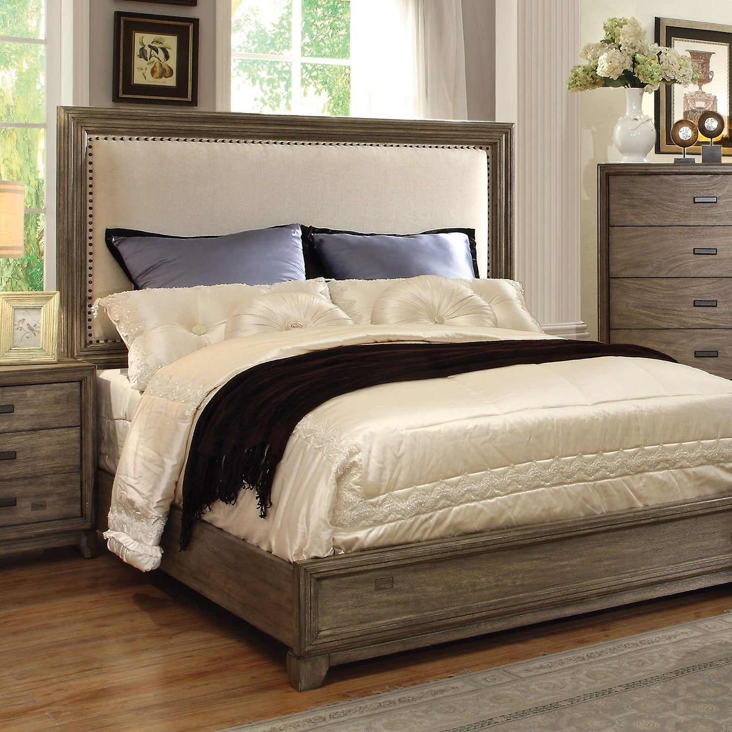 ANTLER Natural Ash/Ivory E.King Bed - ATL FURNITURE