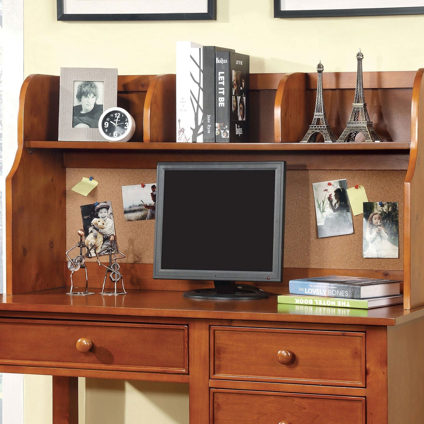 Omnus Oak Hutch - ATL FURNITURE
