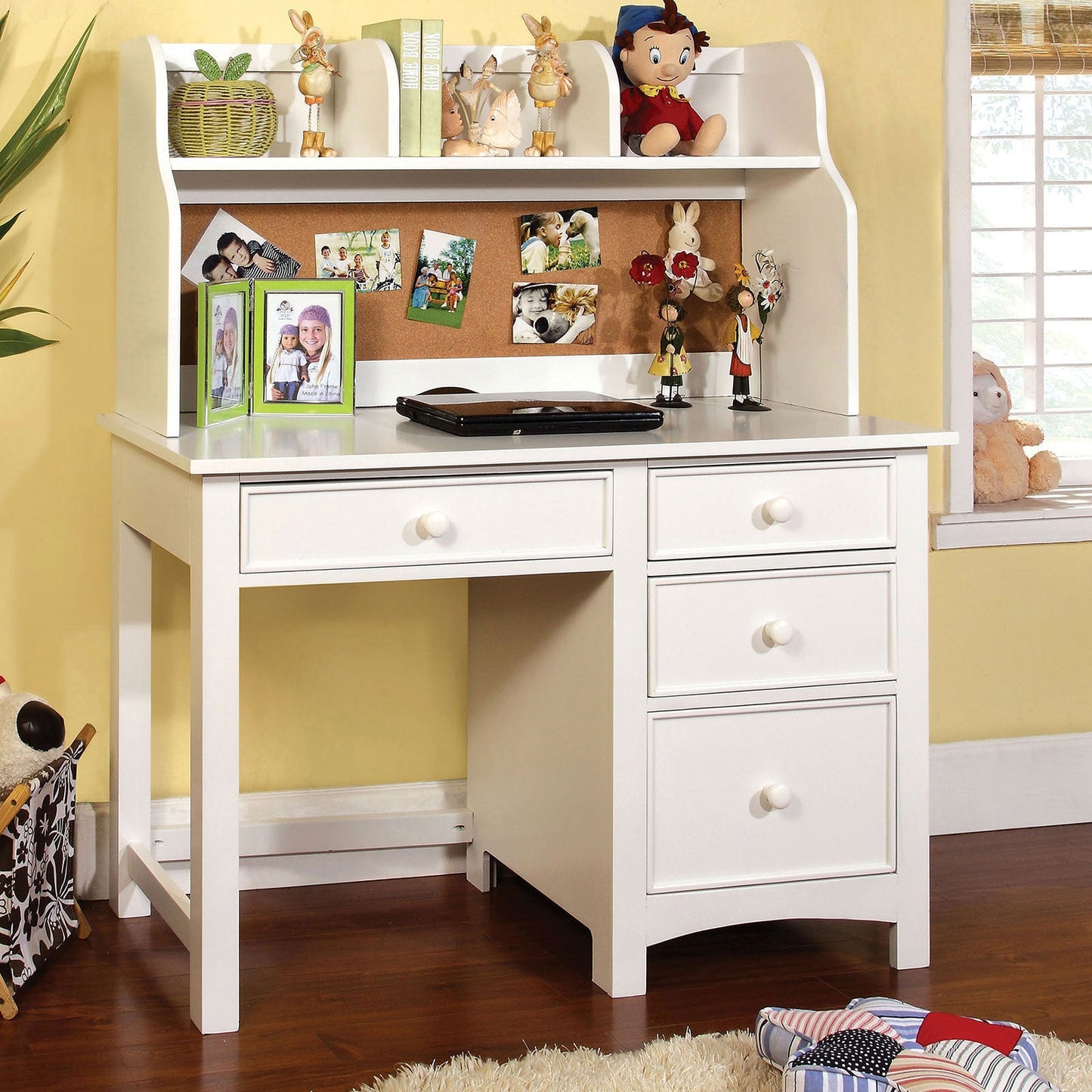 Omnus White Desk - ATL FURNITURE