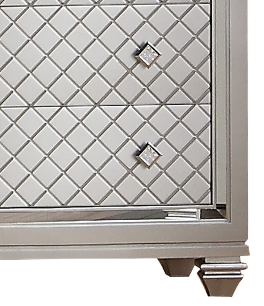 Shiney Contemporary Style Chest in Silver finish Wood - ATL FURNITURE