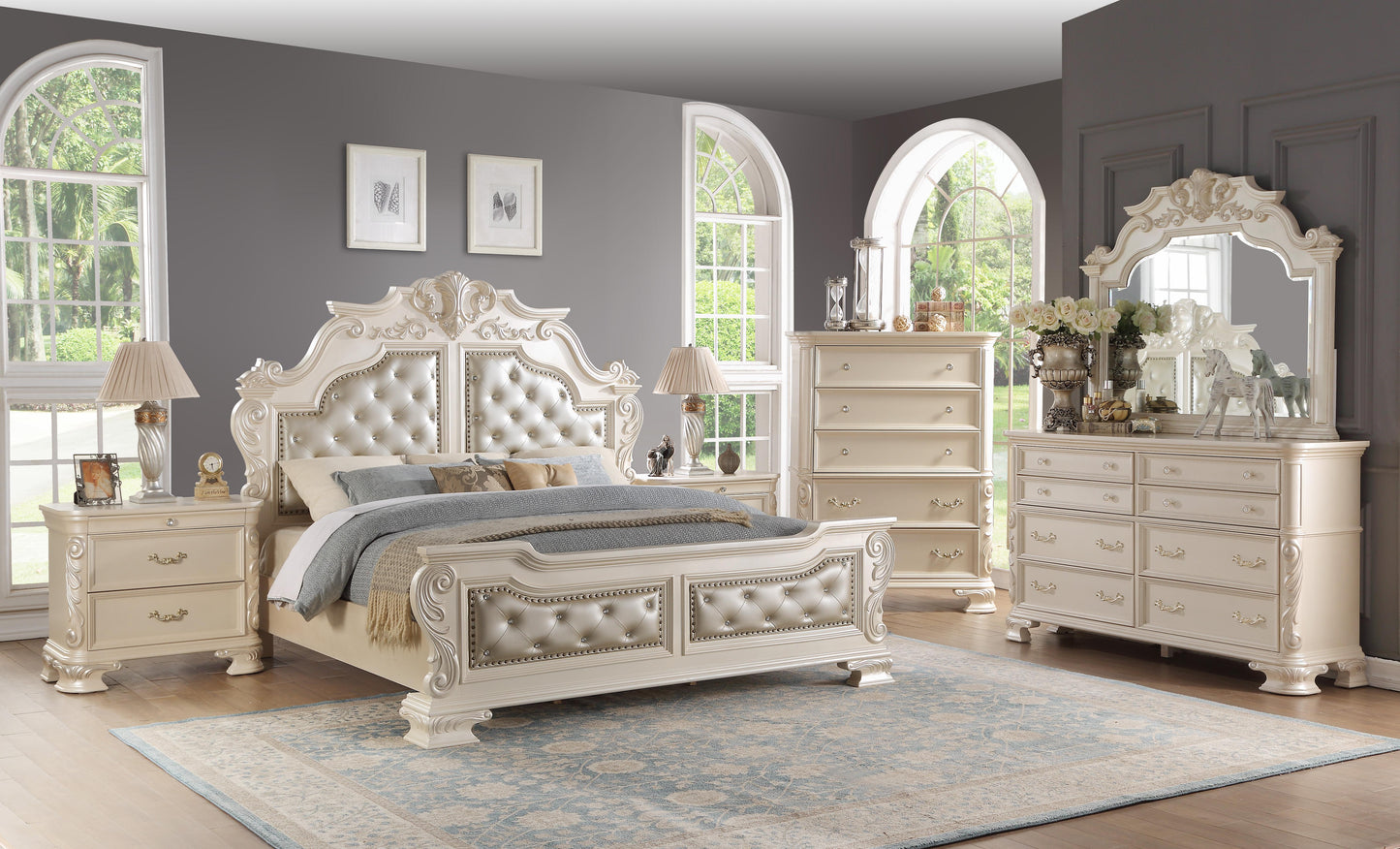 Victoria Traditional Style Queen Bed in Off-White finish Wood - ATL FURNITURE