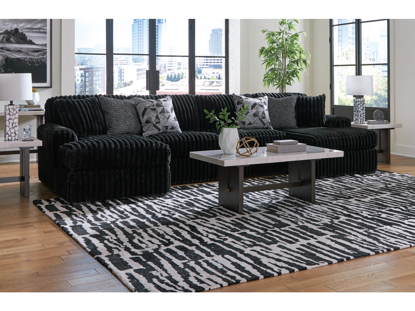 Midnight-Madness 3-Piece Sectional with Chaise