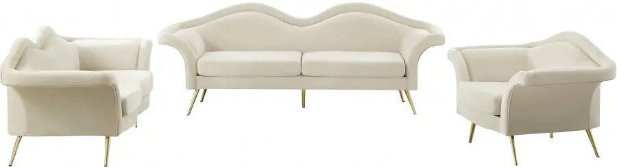 Meridian Furniture - Lips Velvet Loveseat In Cream- 607Cream-L - ATL FURNITURE