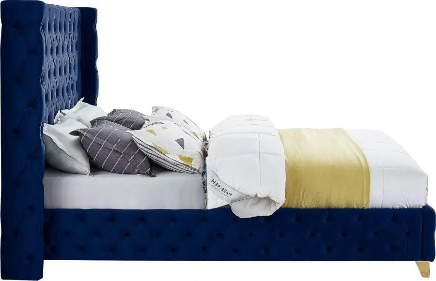 Meridian Furniture - Savan Velvet Queen Bed In Navy - Savannavy-Q - ATL FURNITURE