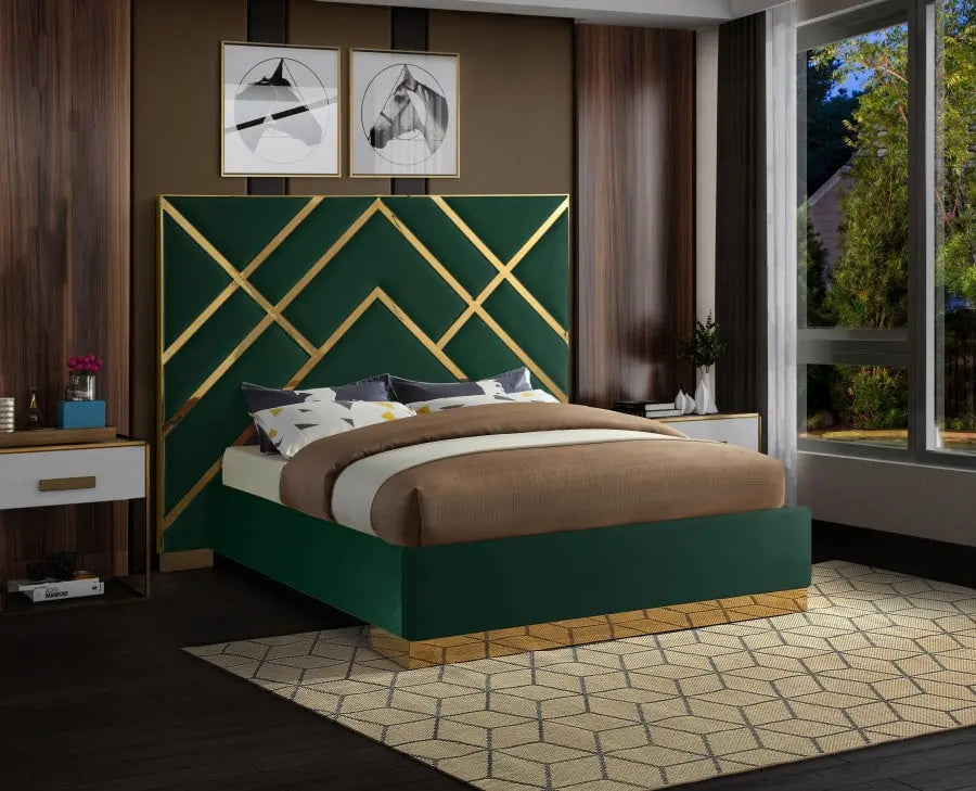 Vector Velvet Queen Bed In Green - ATL FURNITURE