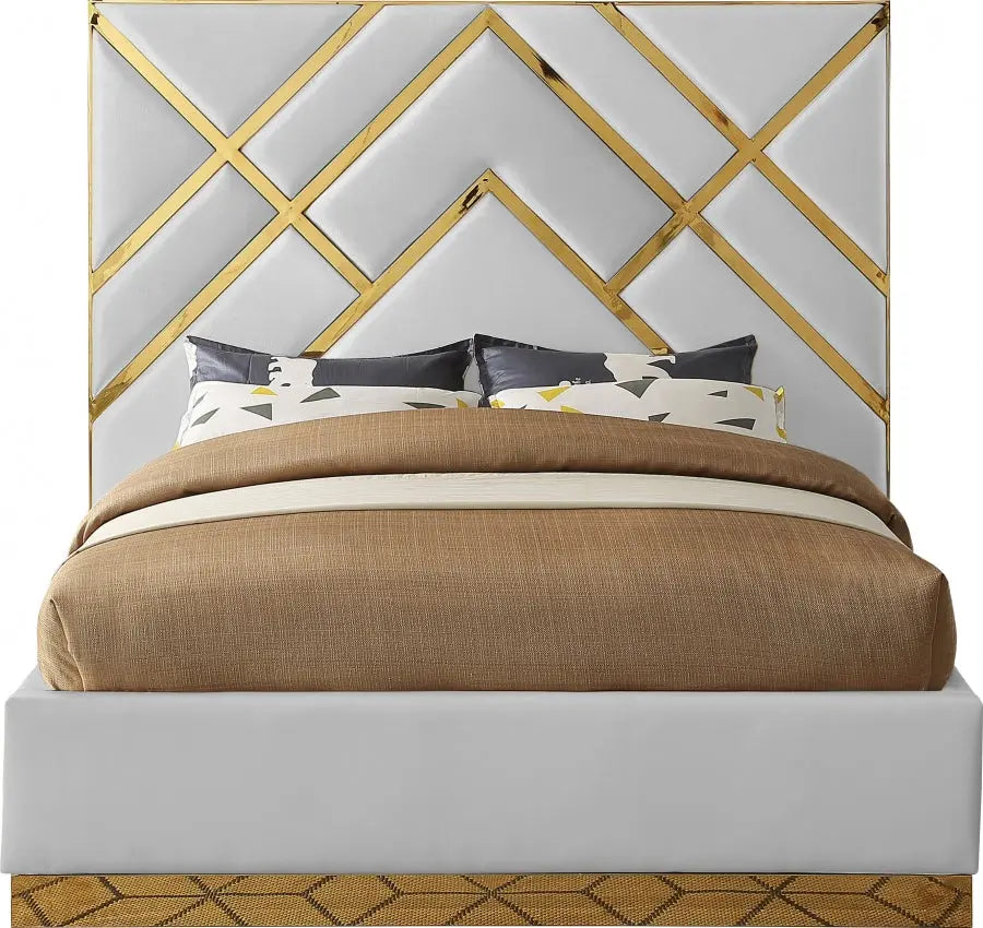 Vector Velvet Queen Bed In White - ATL FURNITURE