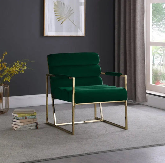 Meridian Furniture - Wayne Velvet Accent Chair In Green - 526Green - ATL FURNITURE