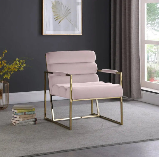 Meridian Furniture - Wayne Velvet Accent Chair In Pink - 526Pink - ATL FURNITURE