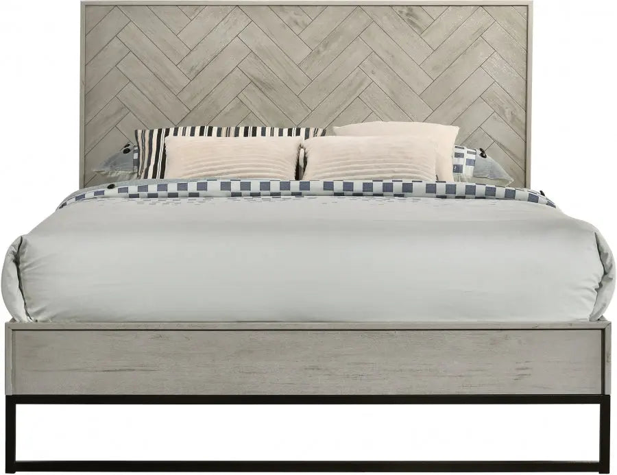 Meridian Furniture - Weston Wood Queen Bed In Grey Stone - Weston-Q - ATL FURNITURE