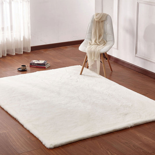 Caparica Off White 5' X 7' Area Rug - ATL FURNITURE